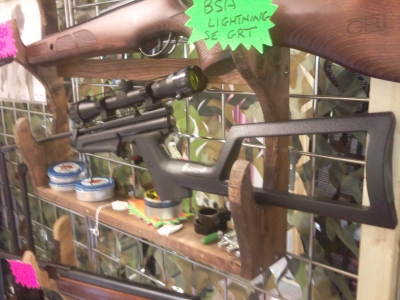 second hand Crosman 2250xl air rifle for sale